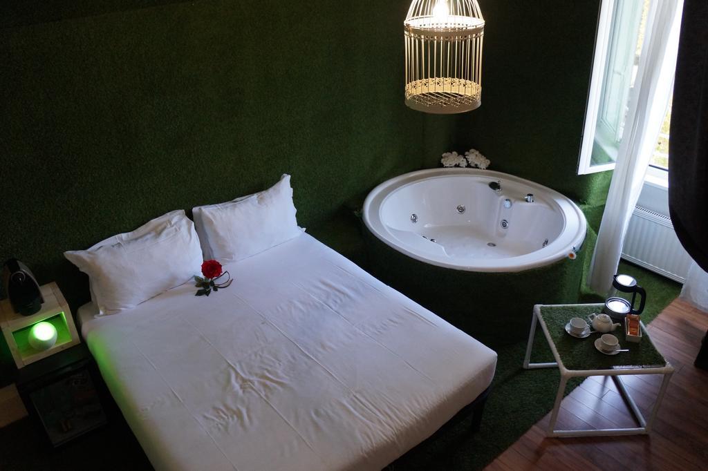 Jacuzzi Rooms Rom Eksteriør billede