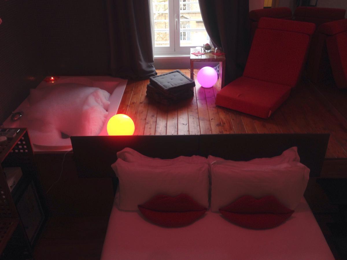 Jacuzzi Rooms Rom Eksteriør billede