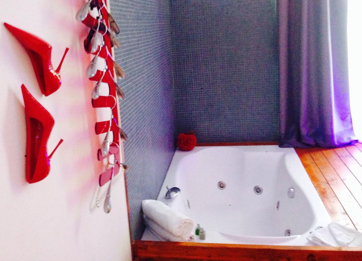 Jacuzzi Rooms Rom Eksteriør billede